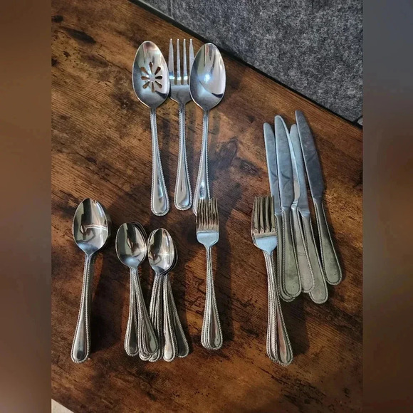 International ADVENTURE Flatware Stainless 39 Piece Mixed Lot Rope Silverware - Picture 1 of 7